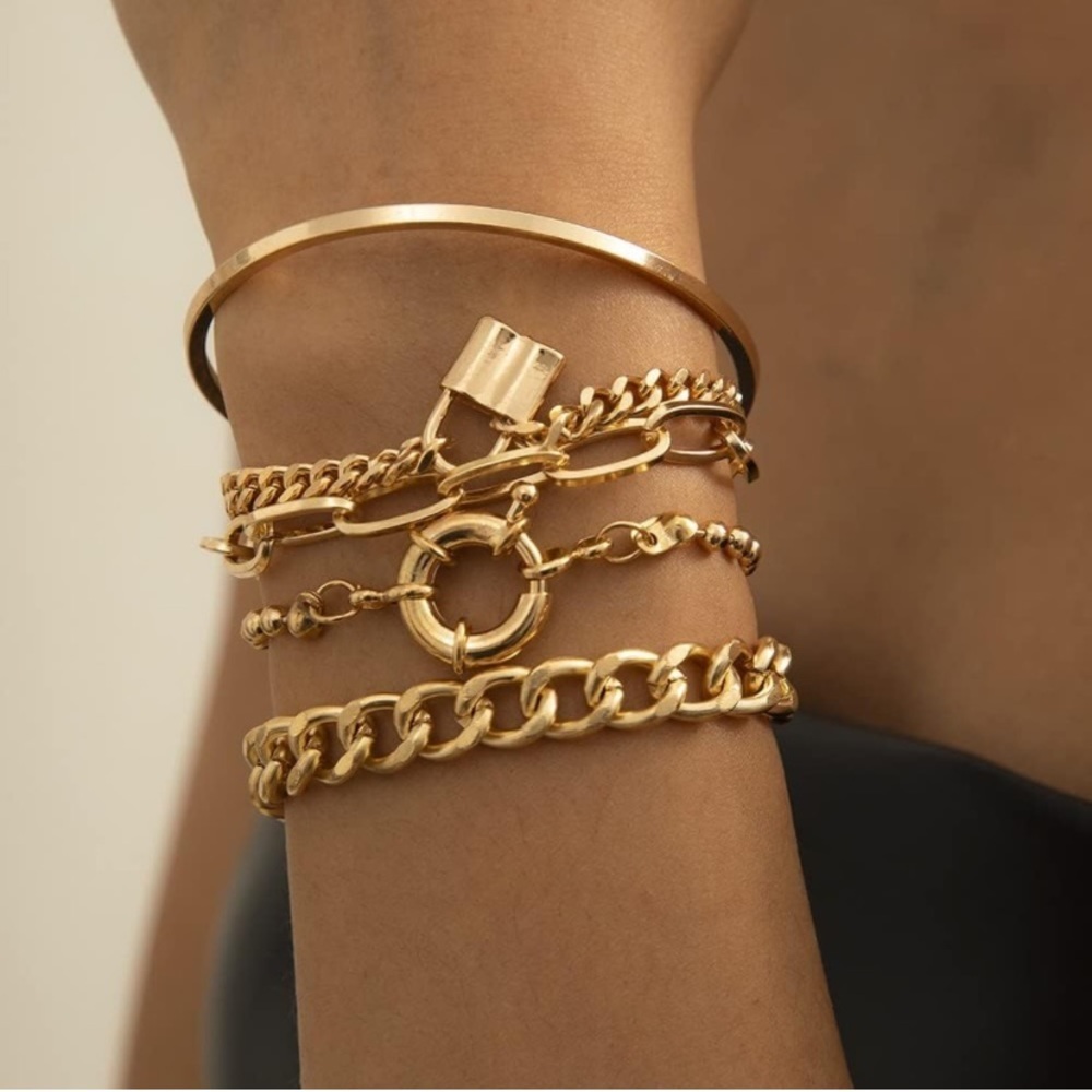 Stackable Gold Alloy Chunky Chain Link Lock Adjustable Bracelets Set of 5. - Picture 2 of 6